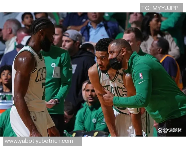 绿军能否逆转颓势终结三连败布朗怀特普理查德米诺特科塔携手出战鹈鹕